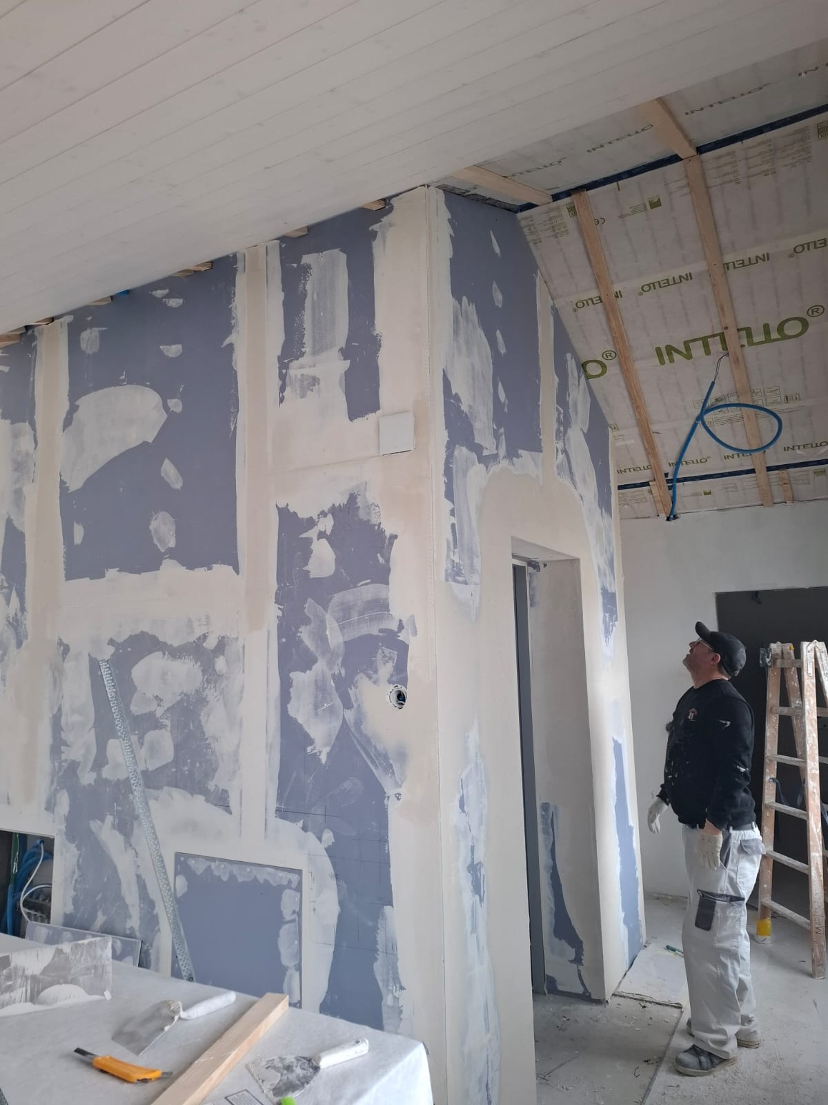 Installation cloison vitrée bureau